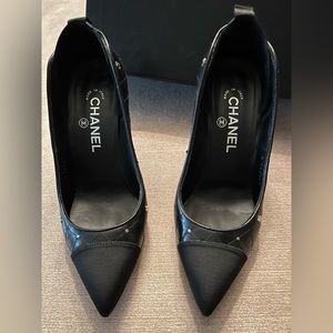 Chanel leather heels